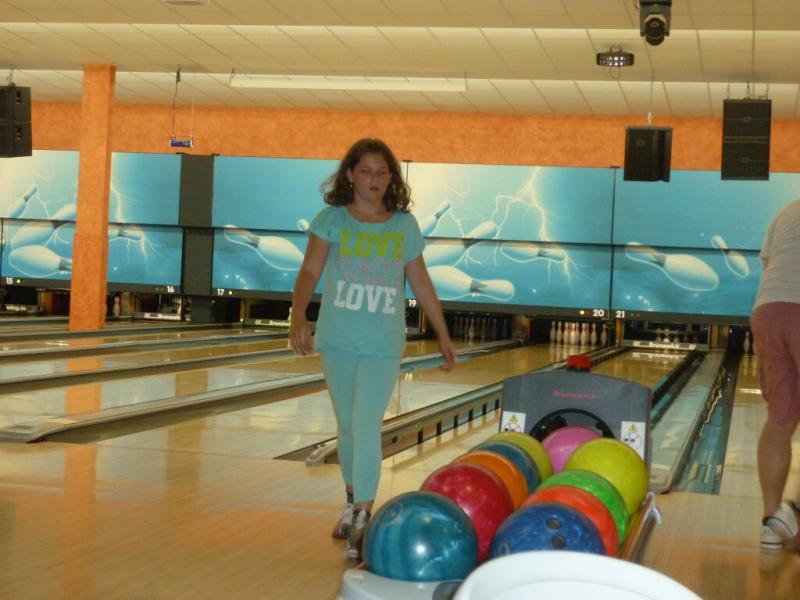 bowling_2016_17.jpg